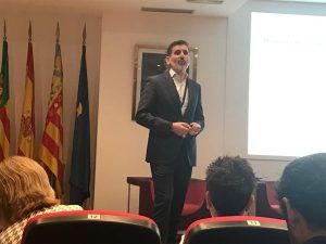 Francisco Solves en 1er Congreso de Energía